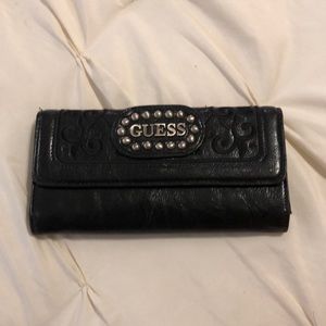 Guess black clutch/wallet